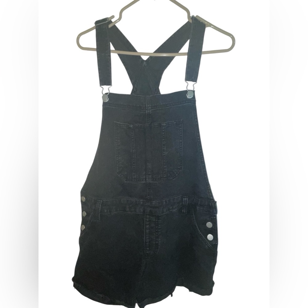 Black Short Overalls🖤